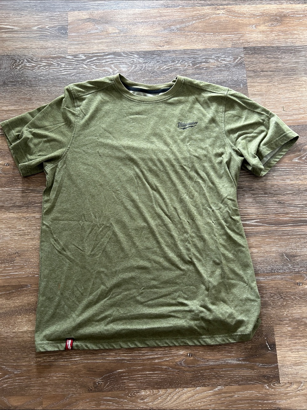Milwaukee Green Men's Crew Neck T-Shirt